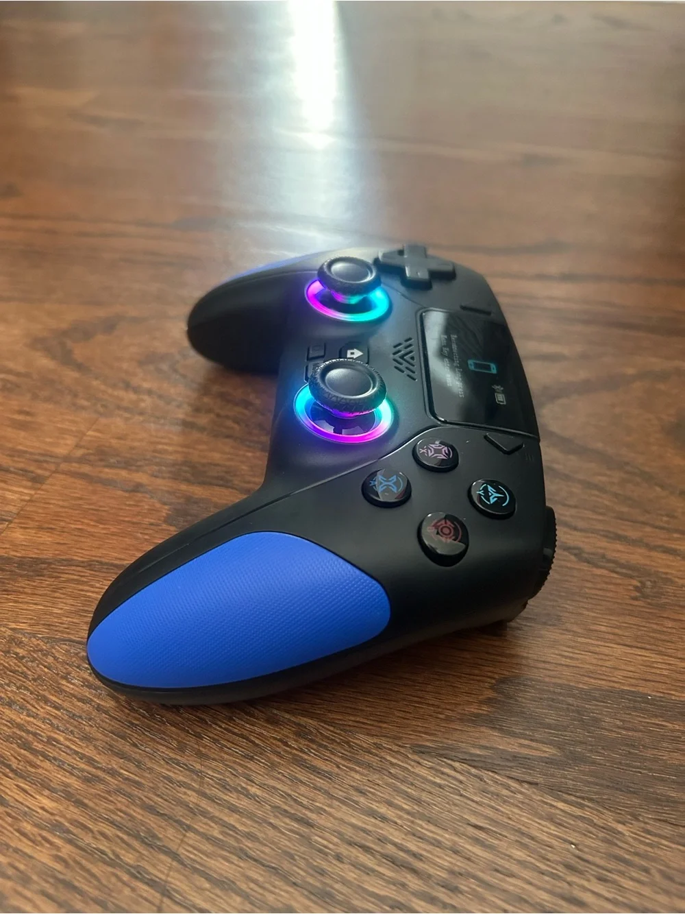 CM-620 Wireless Controller for PS4 Switch iOS Android RGB Bluetooth